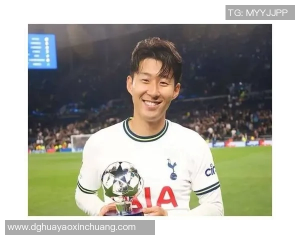 足球场上最憨的外国球星是谁他的搞笑瞬间成为球迷的经典回忆